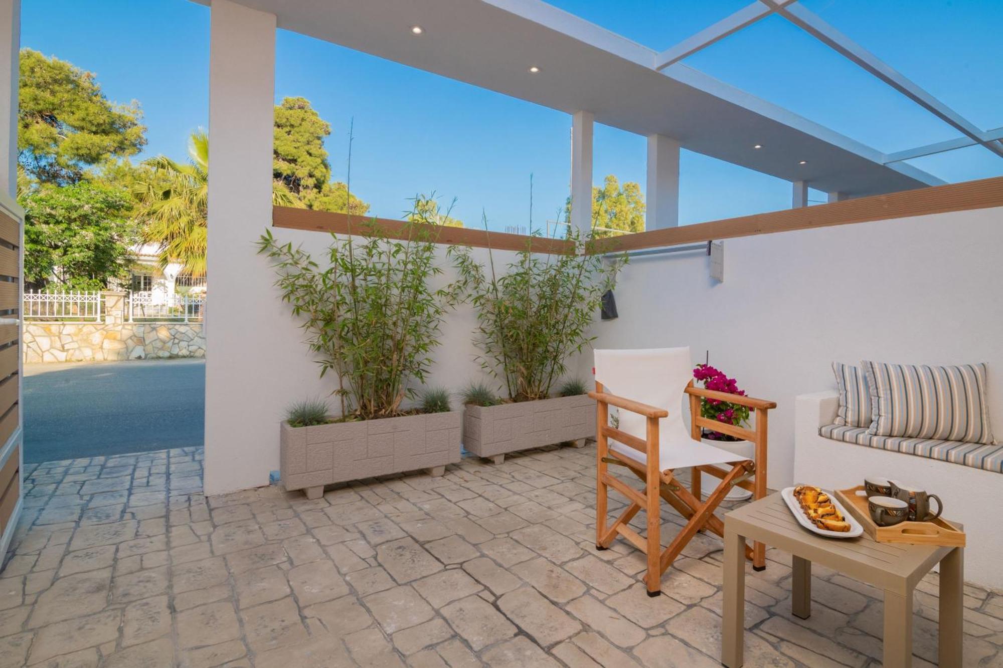Suncourt Lux Rooms Лаганас Номер фото